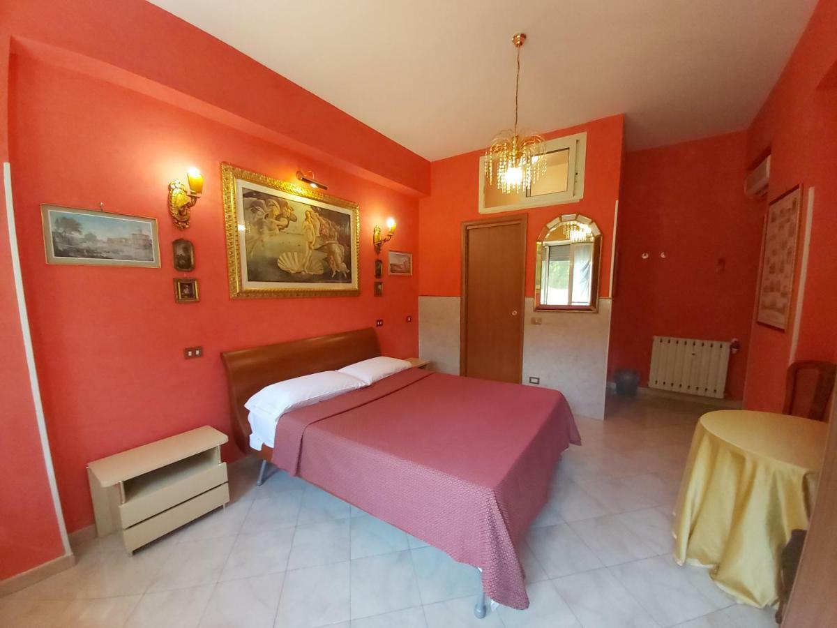 B&B Babri Simim Taj Rom Exterior foto